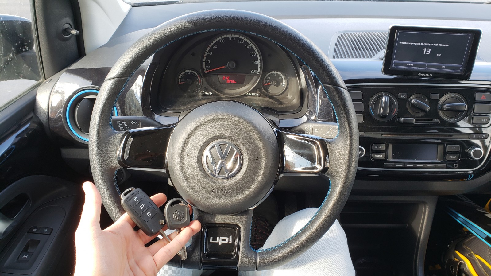 Dorobienie klucza z pilotem Volkswagen Up Awaryjne