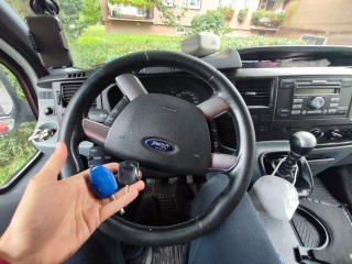 Klucz z niebieskim pilotem Ford Transit