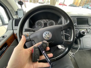 Klucze Volkswagen T5 z drzwiami przesuwnymi