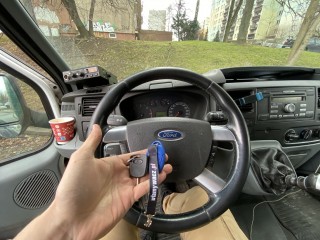 Niebieski klucz Ford