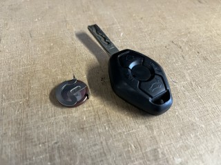 Wymiana baterii w kluczyku BMW – szybko i profesjonalnie!