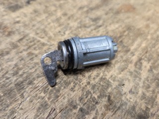  Dorabianie kluczy pod zamek samochodowy – profesjonalna usługa dostępna na miejscu