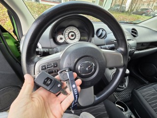 Dorobienie klucza zapasowego do samochodu – dlaczego to takie ważne?