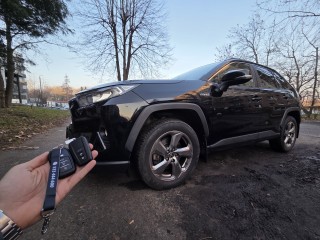 Kodowanie kluczy Toyota Rav4