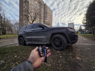 Dorabianie kluczy Fobik KeylessGo Jeep