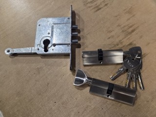 ​Szukasz zamka lub wkładki? U nas znajdziesz je od ręki!