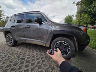 Dorobienie klucza Keyless Jeep Renegade USA